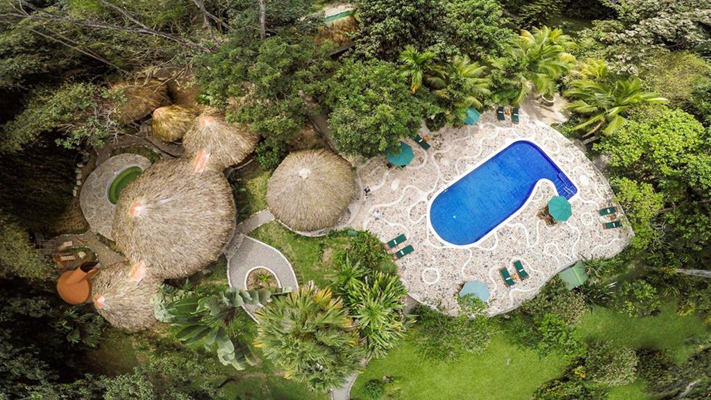 The Lodge & Spa At Pico Bonito El Pino Exterior photo